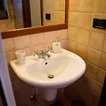 Ca' Baetti L'antico Borgo Bed & Breakfast 4*
