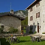 Ca' Baetti L'antico Borgo 4* Roncola