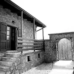 Bed & Breakfast Ca' Baetti L'antico Borgo Roncola