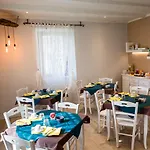 Ca' Baetti L'antico Borgo 4*