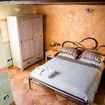 Bed & Breakfast Ca' Baetti L'antico Borgo Roncola