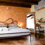 Ca' Baetti L'antico Borgo Bed & Breakfast