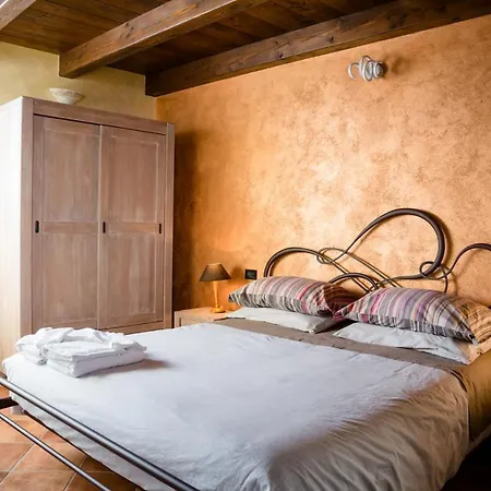 Ca' Baetti L'antico Borgo 4* 龙科拉