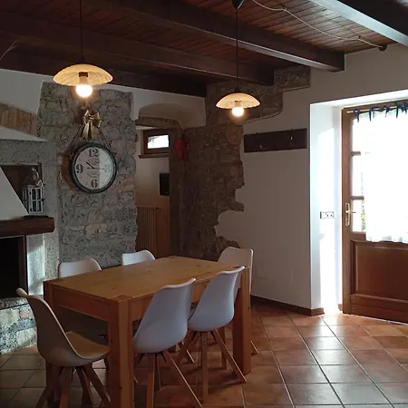 Oda ve Kahvaltı Ca' Baetti L'antico Borgo Roncola