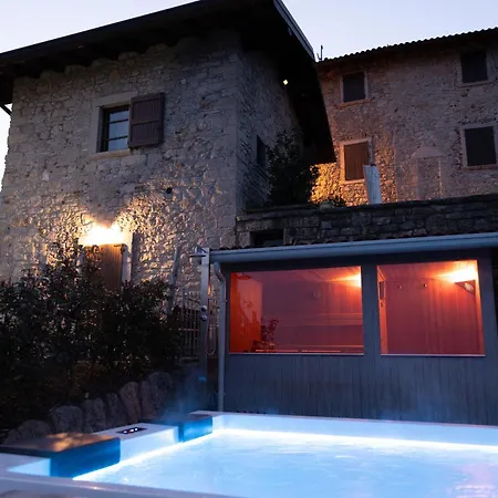 Oda ve Kahvaltı Ca' Baetti L'antico Borgo