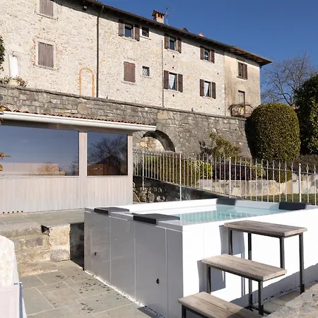 Ca' Baetti L'antico Borgo Oda ve Kahvaltı Roncola