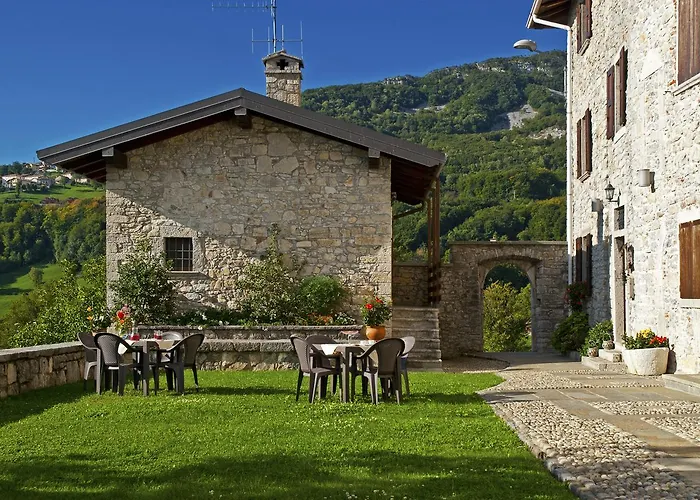 فندق مبيت وإفطار Ca' Baetti L'antico Borgo 4*